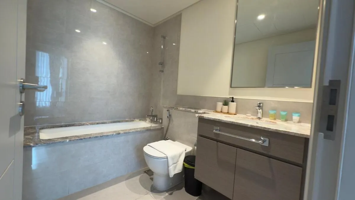 Tick - 2Br Luxury Apartment Forte 2 Downtown Dubai