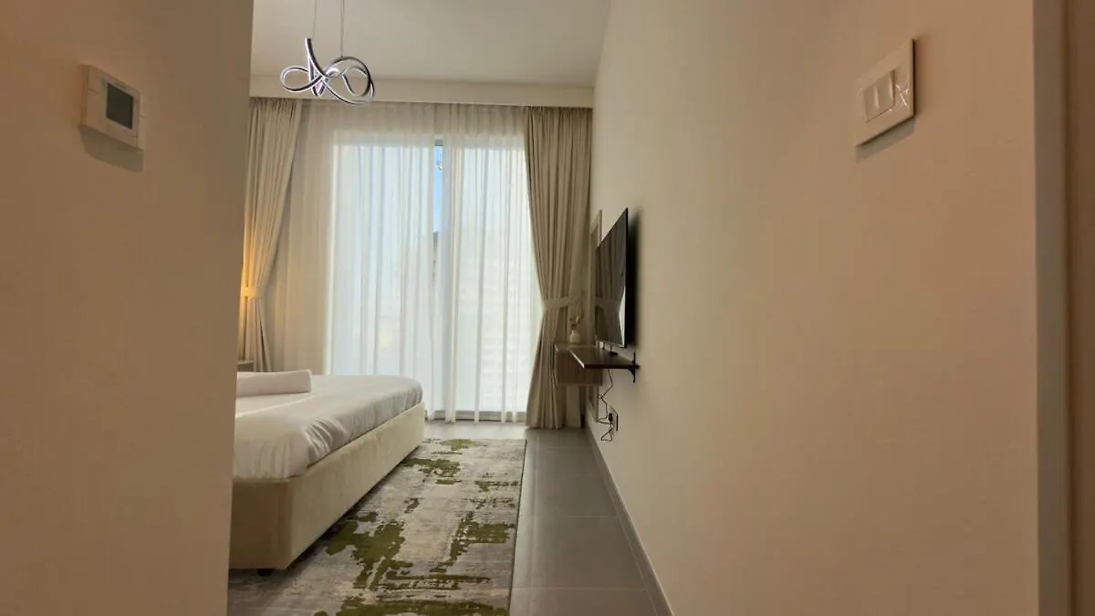 Tick - 2Br Luxury Apartment Forte 2 Downtown Dubai