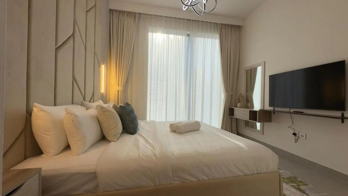 Tick - 2Br Luxury Apartment Forte 2 Downtown Dubai Forenede Arabiske Emirater